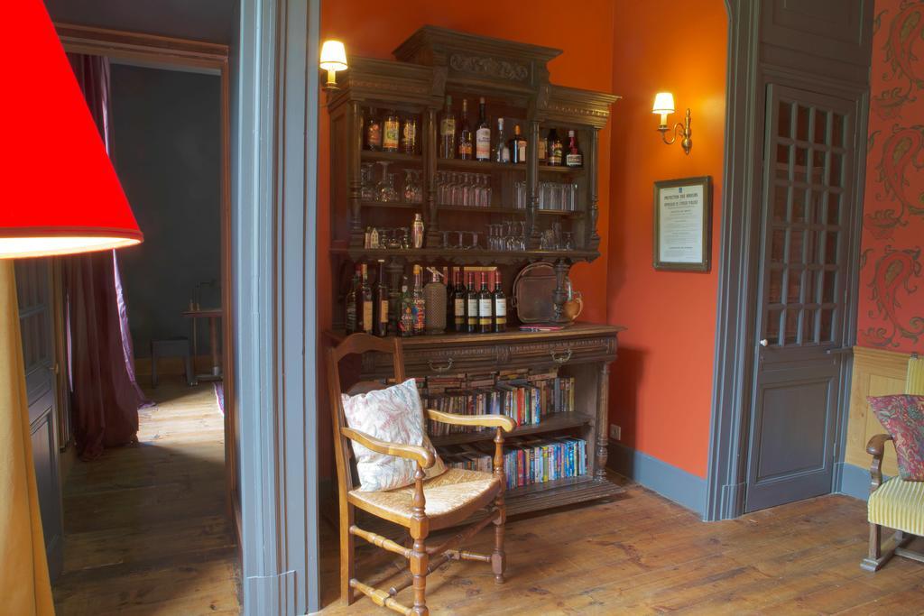 Bed and Breakfast Abbaye Du Palais Thauron Экстерьер фото